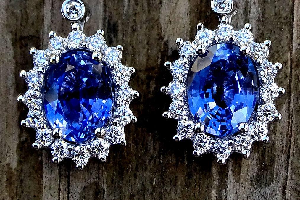 blue Ceylon sapphire diamond earrings - Shilat