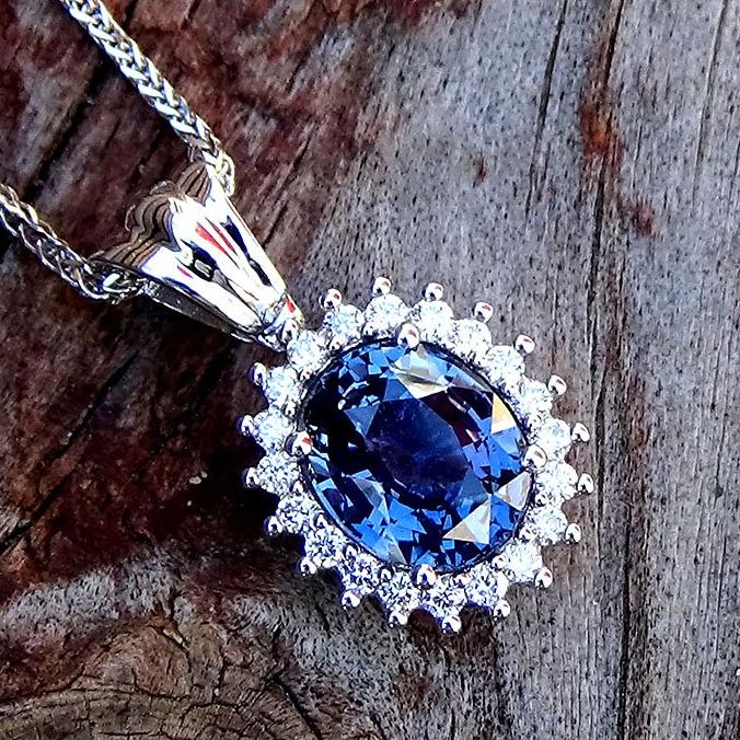 blue sapphire and diamond 18kt Necklace - Shilat