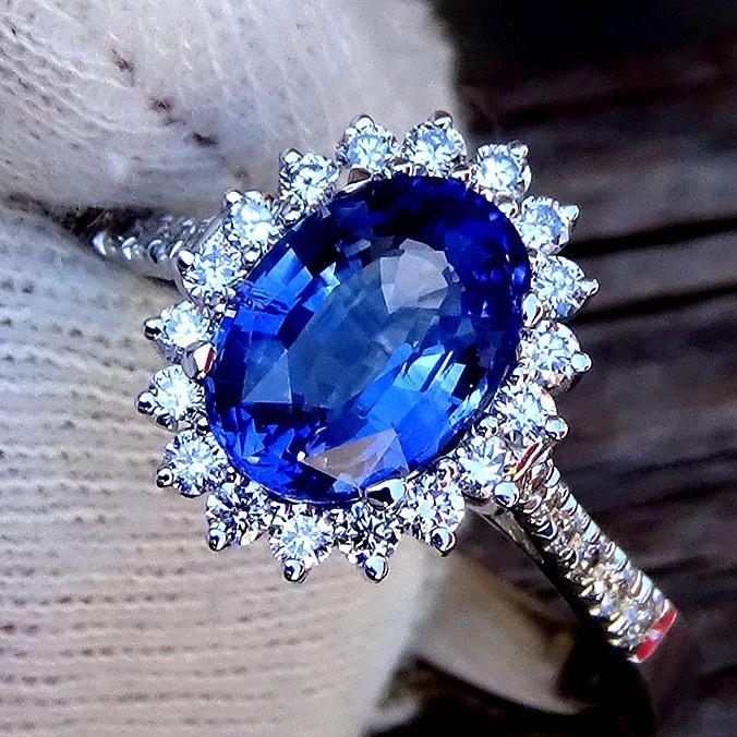 natural blue sapphire diamond 18kt gold ring - Shilat