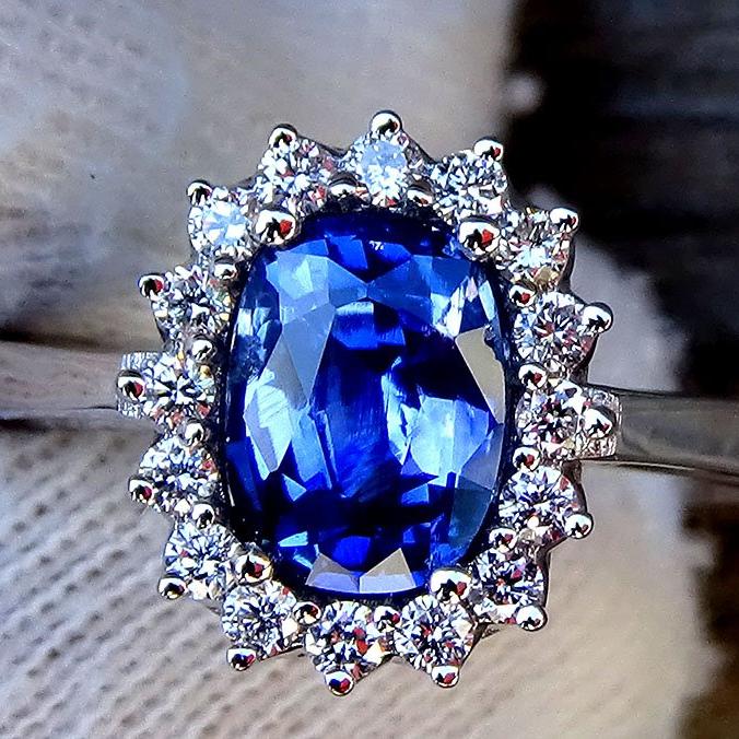 blue sapphire diamond 18kt gold ring - Shilat