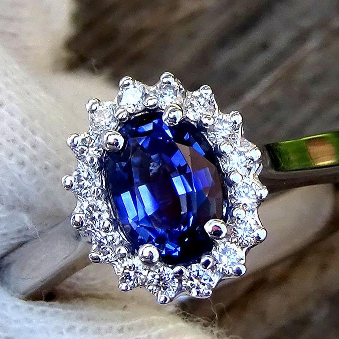 blue sapphire diamond ring - Shilat