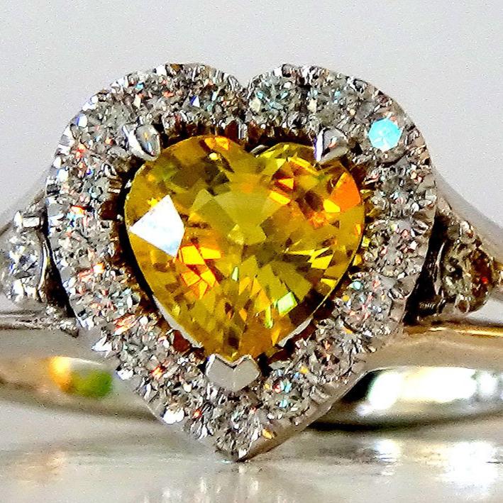 yellow sapphire and diamonds ring - Shilat