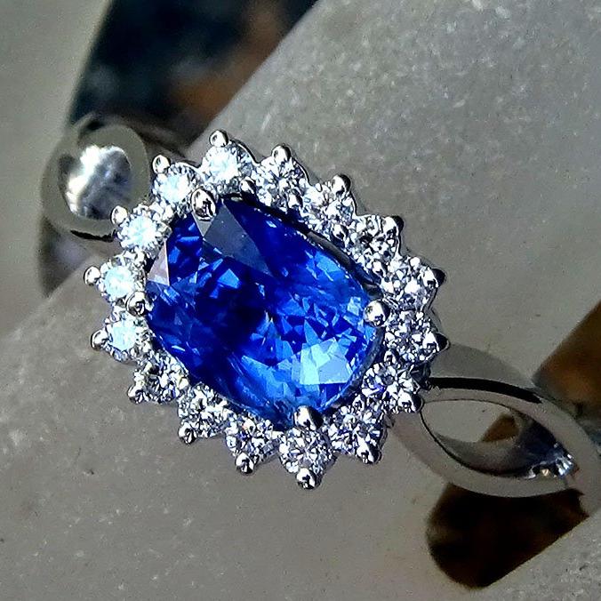 sapphire and diamond 18kt ring - Shilat