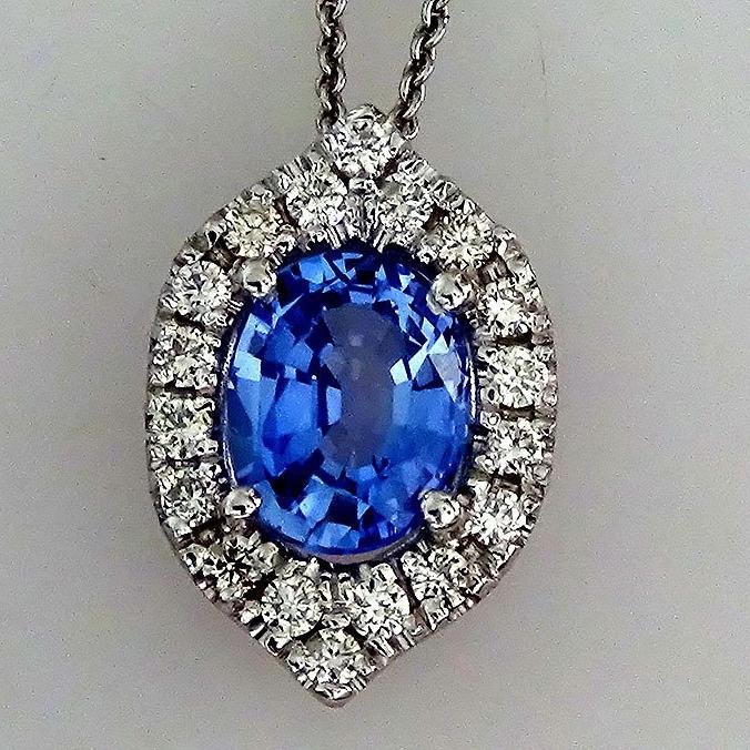 oval cut sapphire and diamond 14kt pendant - Shilat