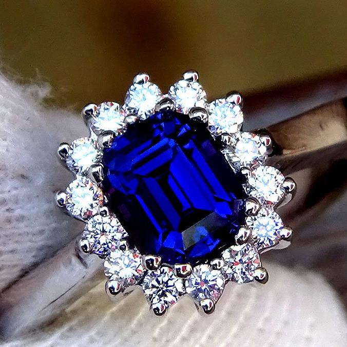 blue sapphire diamond 18kt ring - Shilat