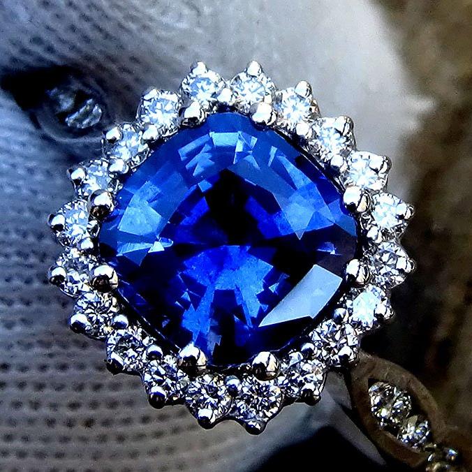 sapphire and diamond 18kt ring - Shilat