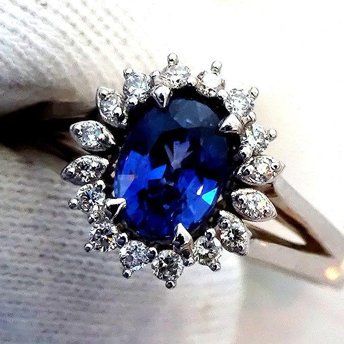 blue sapphire and diamond ring - Shilat