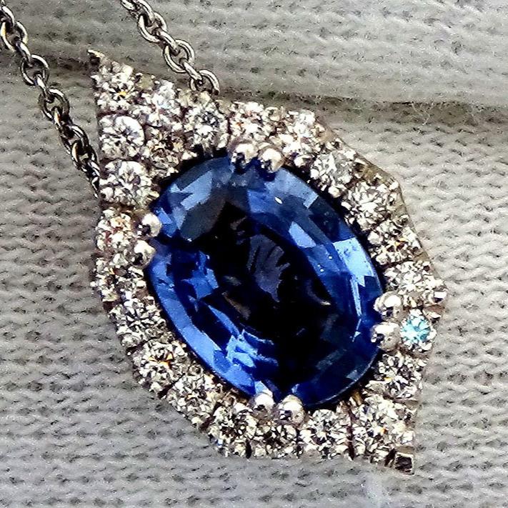 blue oval cut sapphire diamond 14kt pendant - Shilat