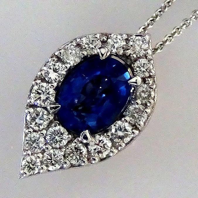 natural blue oval sapphire diamond 14kt pendant - Shilat