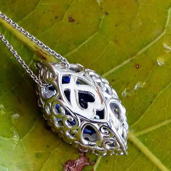 sapphire pendant - Shilat