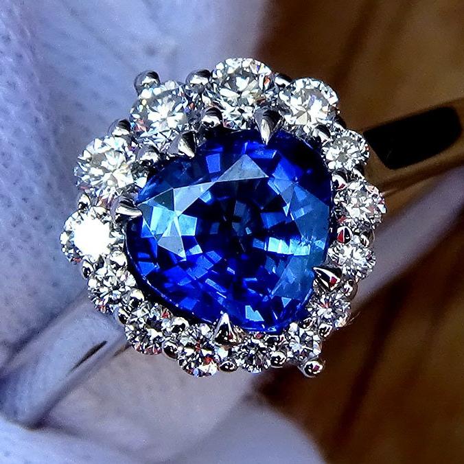 sapphire ring - Shilat 