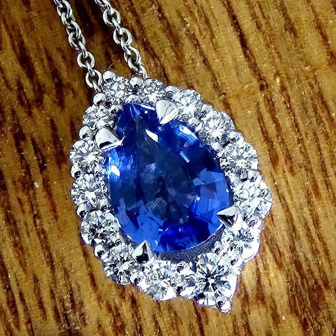 sapphire pendant - Shilat