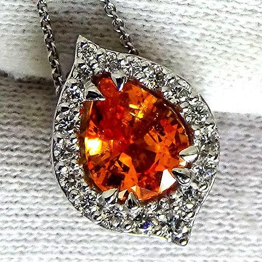 orange sapphire pendant - Shilat