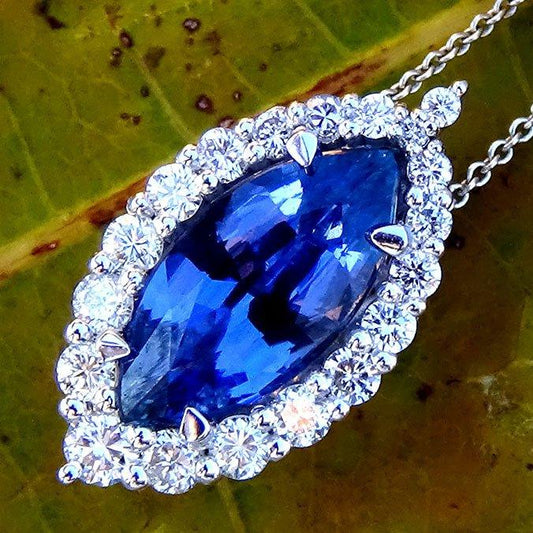 sapphire pendant 14k - Shilat