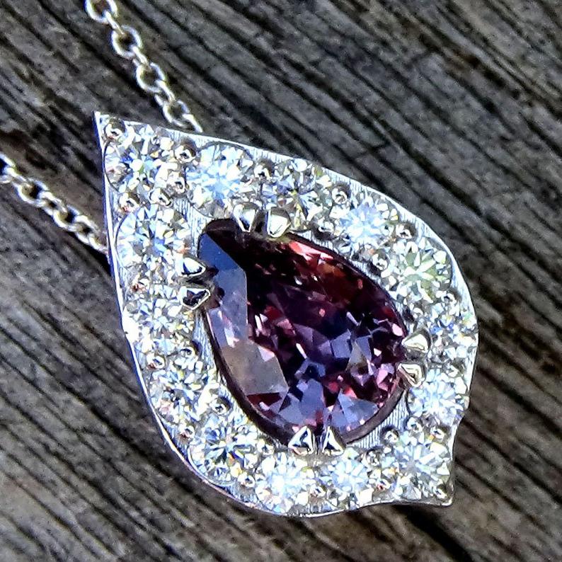 sapphire pendant - Shilat