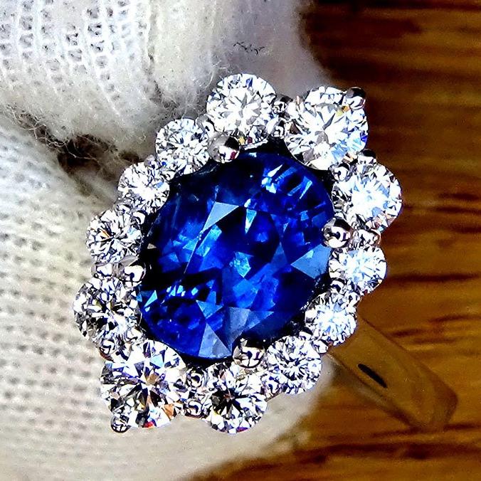 blue sapphire and diamond ring - Shilat