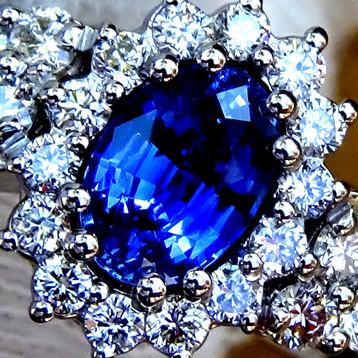 blue sapphire and diamond ring - Shilat