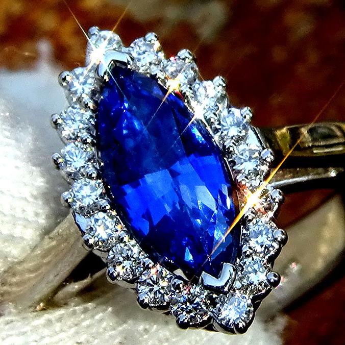 natural blue sapphire and diamond ring - Shilat