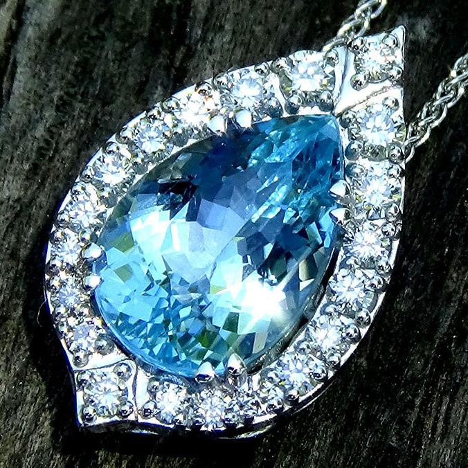 Natural Aquamarine Necklace - Shilat