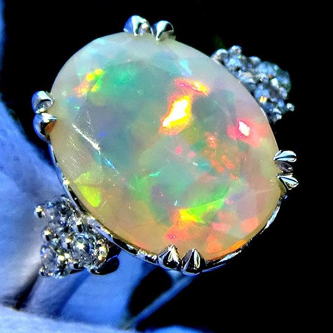 Opal R013 - Shilat 