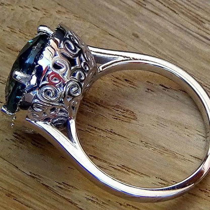 Blue Cambodian zircon ring diamond 10.39ct - Shilat 