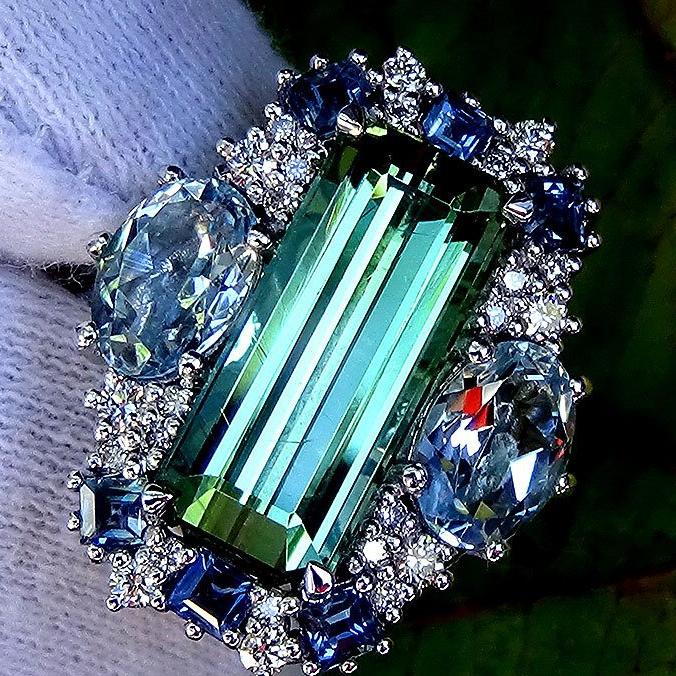 natural neon green tourmaline 14k gold diamond ring - Shilat